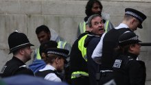 'Ovo je kao u Moskvi': Tijekom krunidbe Charlesa III britanska policija privela čak 52 osobe