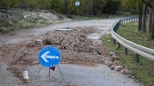 Izlijevaju se i rijeke u BiH; bujične poplave i odroni zatvaraju ceste
