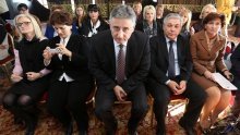 Potpisao sam za referendum iz revolta, bez medija i bez odijela