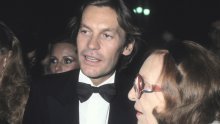 Helmut Berger umro u dobi od 78 godina: Ljubio je Viscontija, glumio u 'Kumu'