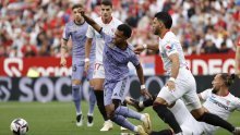 Modrić kao kapetan predvodio Real do slavlja kod Seville i Rakitića