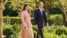 Kate Middleton zasjala u veličanstvenoj haljini na vjenčanju jordanskog princa