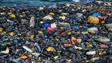 U deset godina se proizvodnja udvostručila: Svake minute u oceanu završi kamion plastike