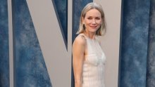 Vjenčanica koja to nije: Udala se Naomi Watts, a njezina čipkasta haljina bila je oličenje elegancije