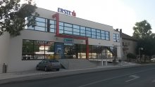 Erste banka ukinula naknade za podizanje gotovine na bankomatima drugih banaka