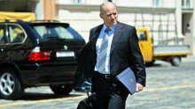 'SDP-u pada rejting pa su postali nervozni'