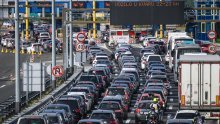 Od Zagreba do Karlovca vozi se u koloni, doznajte gdje biste još mogli zapeti