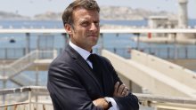 Macron se sastaje s gradonačelnicima tjedan dana nakon izbijanja uličnih nereda