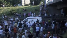 Val prosvjeda u Beogradu i Novom Sadu nastavljen blokadom prometnica