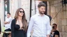 U društvu najdražih: Iva Šarić podijelila trenutke obiteljske idile na Mikonosu