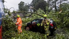 Nizozemsku poharala rijetka oluja Poly; u Amsterdamu ozlijeđene dvije osobe
