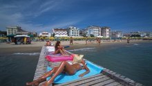 Talijani likuju: Zbog skupoće u Hrvatskoj turisti se vraćaju na našu stranu Jadrana