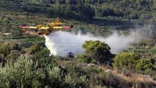 Iako je požar kod Zadra lokaliziran, dodatne vatrogasne snage su u pripremi