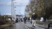 Otkrivena dva kampa naoružanih migranata uz granicu Hrvatske i BiH