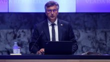 Plenković: 'Sajmeni dani su predviđeni i nisu rupa u zakonu'