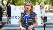 Akcije diljem Hrvatske u znak solidarnosti zbog zločina u BiH: 'Ovo pogađa sve žene'