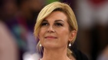 Kolinda Grabar-Kitarović u majici s porukom za Dan nezavisnosti Ukrajine