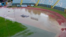 Nabujala Rječina poplavila Plodine i stadion Kantridu