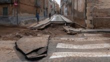 Španjolska na udaru snažne oluje; obustavljen željeznički promet u dijelu zemlje