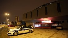 Huligani betonskim blokovima napali navijače Partizana