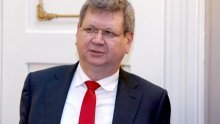 Vlada popustila braniteljima: Odgađa se mirovinski zakon