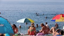 Turističke brojke jače nego lani, izjednačene s rekordnom 2019.