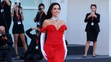 Georgina Rodriguez blistala u glamuroznoj haljini, ali i izazvala podijeljene reakcije zbog izbora obuće