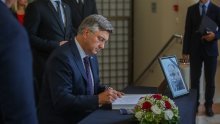 Plenković na komemoraciji za Šukera: Nije se bojao reći ono što misli i to sam cijenio