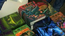 U nakladi Mozaika knjiga objavljeni četvrti i peti dio Harryja Pottera