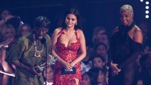 Reakcija Selene Gomez, zgrožene zbog nominacije Chrisa Browna, postala je viralna