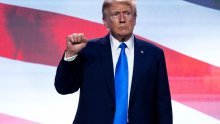 Godinu dana prije izbora Trump ispred Bidena u pet važnih država