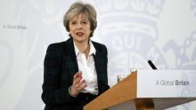 May precizirala: Pokrenut će Brexit 29. ožujka