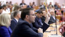Oporba: Treba poboljšati upute za ispunjavanje imovinske kartice