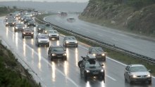 Olujni vjetar zatvorio A1, kilometarske kolone u smjeru Zagreba