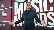 Tko je Travis Kelce? Reality zvijezda i junak američkog nogometa za nas je 'dečko Taylor Swift'