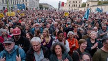 Tisuće ljudi na ulicama Münchena, prosvjeduju protiv krajnje desnice