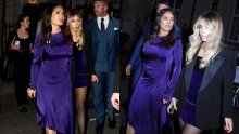 Modno usklađene mama i kći: Salma Hayek i Valentina Pinault ukrale pozornost