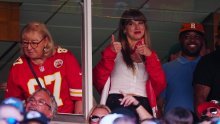 Majka dečka Taylor Swift progovorila o vezi svog sina sa svjetskom pop zvijezdom
