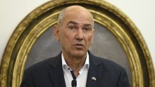 Janez Janša Slovencima: Naoružajte se. Vrag je odnio šalu