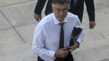 Vlada ušla u osmu godinu mandata; Plenković ih usporedio s Dalićem: Pa ne može to tako