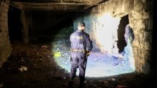 Migranti na hrvatskoj granici: Ulijevaju nam vodu u cipele, huškaju na nas pse...