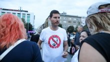 Pernar obilazi škole i snima djecu, roditelji i ravnatelji zabrinuti, evo što on kaže