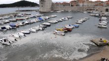 'Turisti, držite nosove, u gradu smrad vlada!'