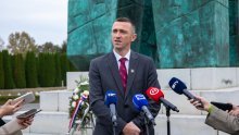 Penava: Vukovarcima je ukradena Kolona sjećanja