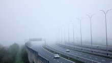 HAK: Magla mjestimice na cestama u unutrašnjosti, kolnici mokri