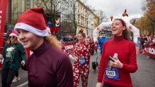 Donesi stari mobitel i osvoji kotizacije za utrku Zagreb Advent Run 2023.