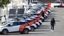 Robotaksijima u SAD-u treba ljudska pomoć svakih šest kilometara?