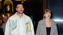Pao je prvi javni poljubac: Taylor Swift ne krije sreću sa zvijezdom američkog nogometa