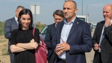 Anušić pred Odborom za obranu, zastupnici o opozivu ministrice Vučković