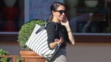 Meghan Markle nosi cool balerinke kakve bi poželjele mnoge zaljubljenice u modu